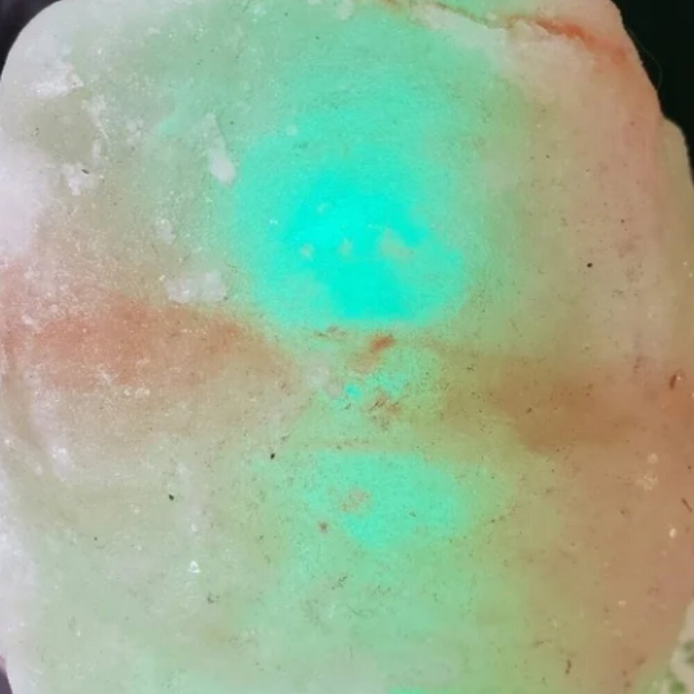 Himalayan Salt Lamp Colorways Color Changing USB Plug - Picture 4 of 13
